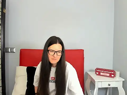 NadiaXlove webcam