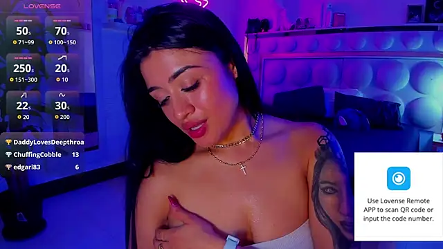 Watch lucianaroy live on EroticFlix - High definition streams