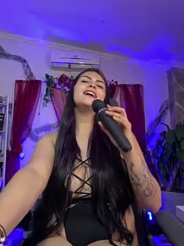 TifanyWhite_ webcam