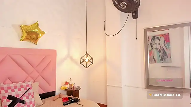 curly_babe webcam