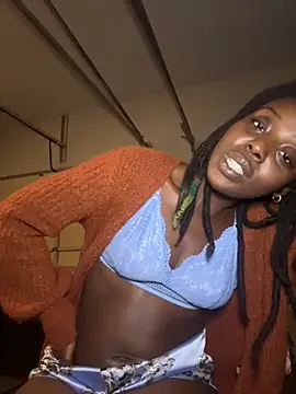 thechocolatepeach live sex cam