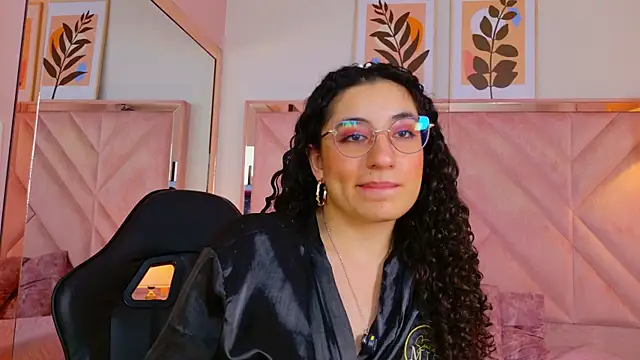 DemiJones_ webcam