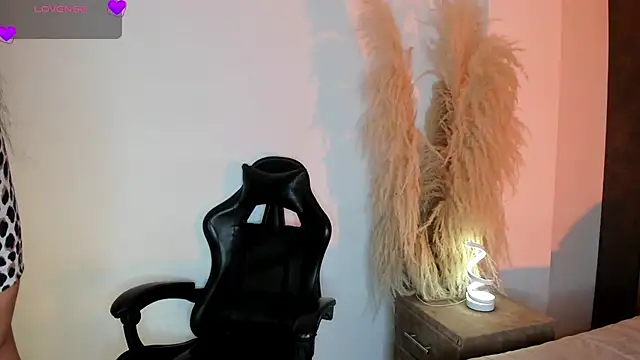 CristineRainn_ webcam