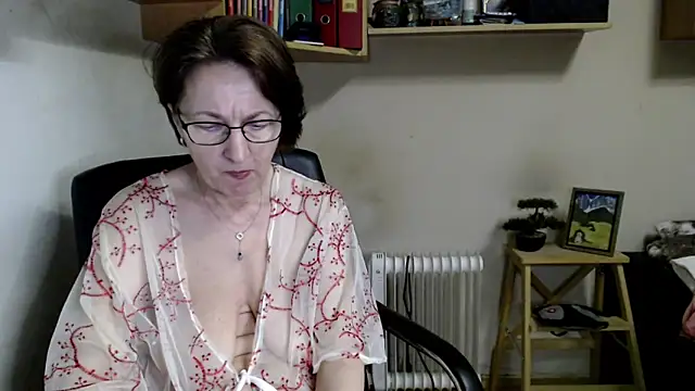Watch katemodel live on EroticFlix - High definition streams