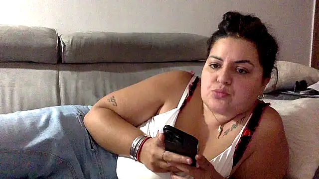 Velvetshadow_48 webcam