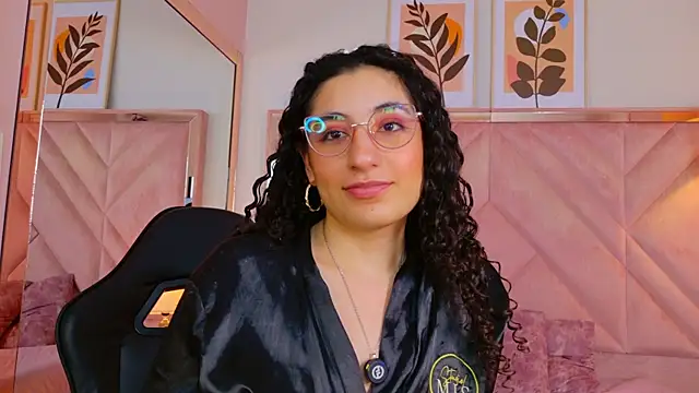 DemiJones_ webcam