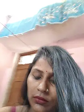 Jasmine_Januja webcam