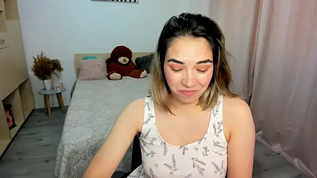 AlexaJuly webcam