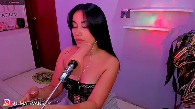 Watch _sulmatevans_ live on EroticFlix - High definition streams