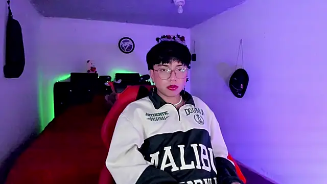 AnggelONfiree webcam