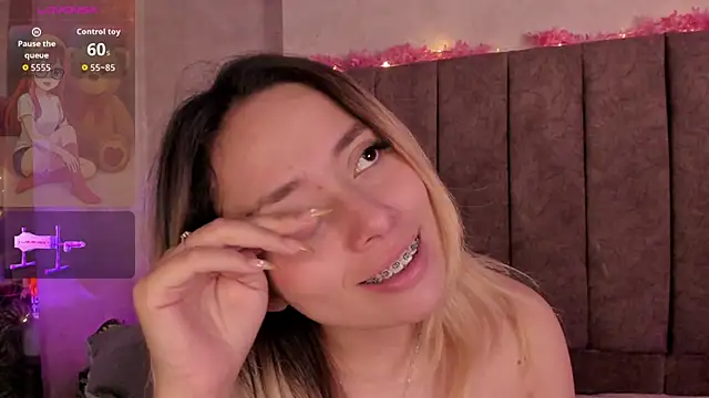 LanaMills_ webcam