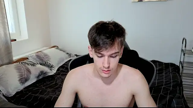 bradyflint (M twink) - CUM SHOW!! in PUBLIC