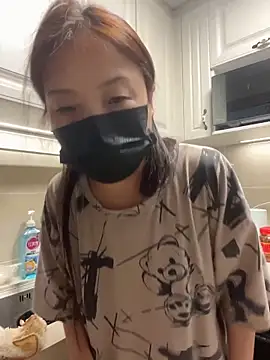 wwang_0604 (F milf) - 比比吸烟一分钟