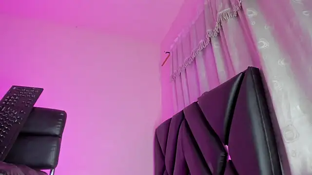 stephany_doll_ webcam