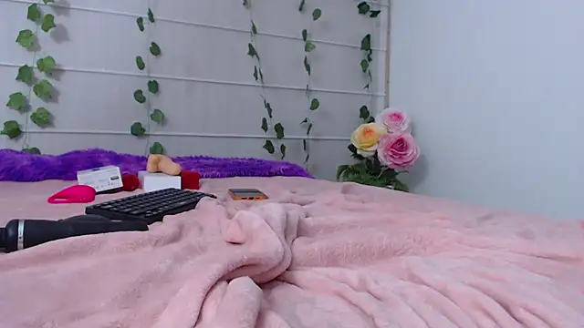 Lucyanajoi webcam