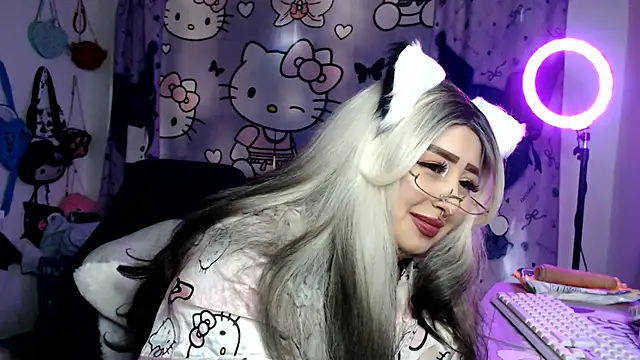lussyevans24 webcam