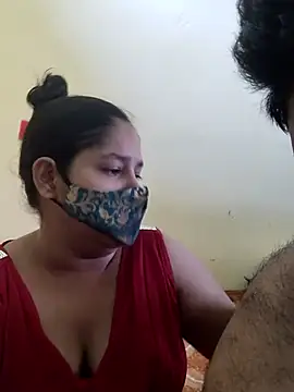 IND_COUPLE1 webcam
