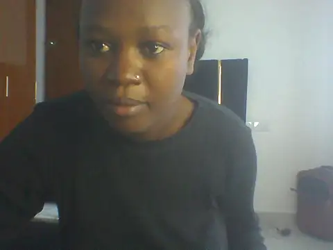 Ebony_caramell webcam
