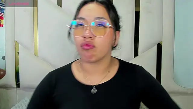 IsabellRodriguez18 webcam