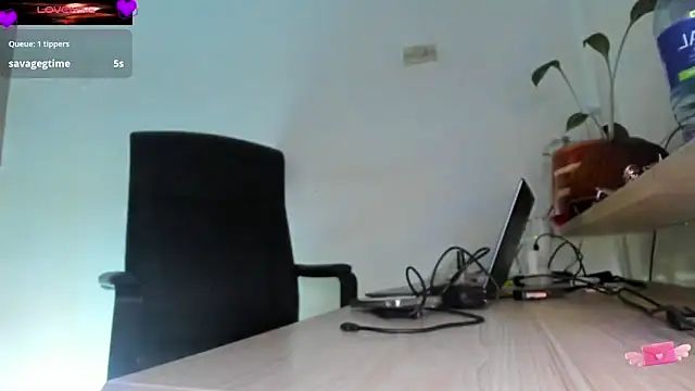 VioletParkker webcam