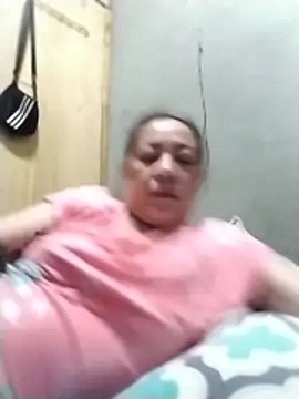 kittysquirt09 webcam