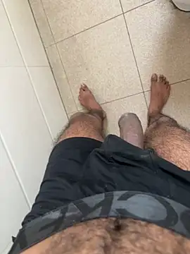 satisfyursoul (M young) - Show veiny hard cock🍆