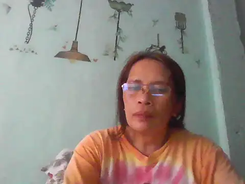 momshe2026 webcam