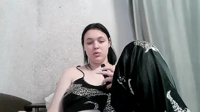 Bettie_Toni webcam