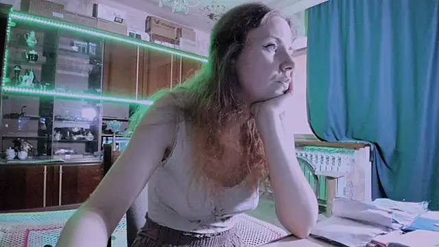 Watch pa1e_pr1ncess live on EroticFlix - High definition streams