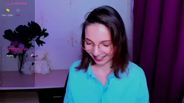 KindHazelHere_ webcam