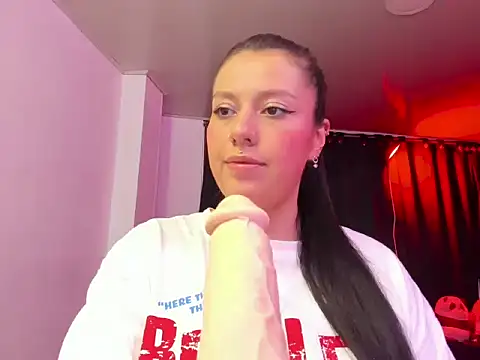 nataliasweet98 live cam on StripChat
