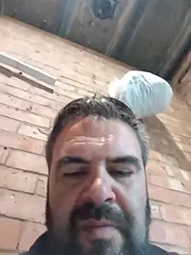 HairypapaK webcam