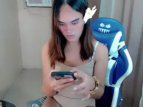 ur_goddes_barbie (T young) - SHOW YOUR LOVE AND SUPPORT