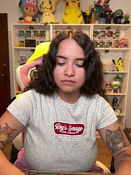 Sweet_sully__ webcam