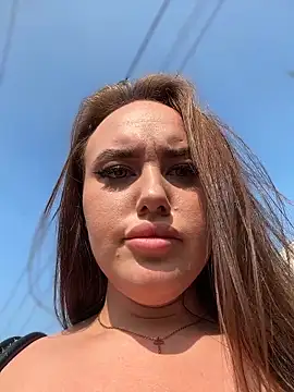 Watch KiraSunshine live on EroticFlix - High definition streams