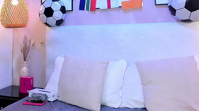 Piinksoul149 webcam