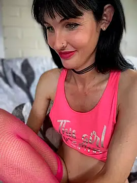 Nnarlillylyn - Trans webcam sex chat