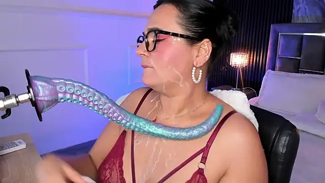 Watch Sienarosewood live on EroticFlix - High definition streams