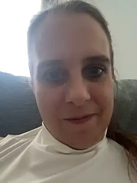 Chantalee webcam