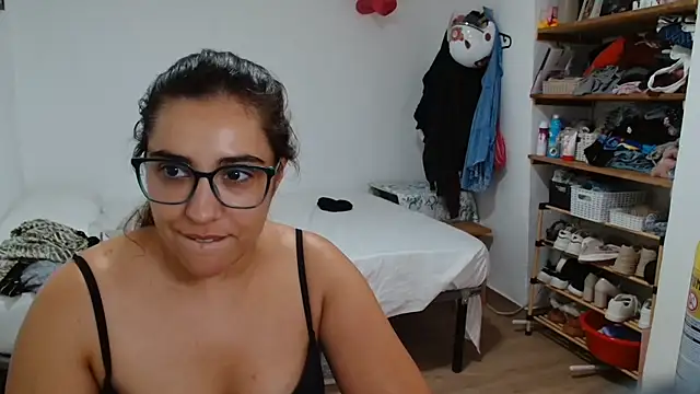 Ursumi1 webcam
