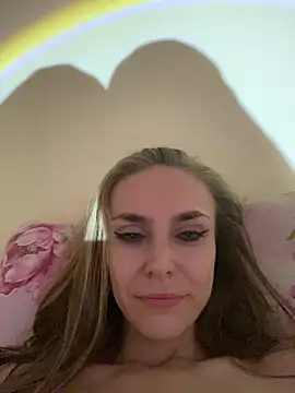White_angel_lu webcam