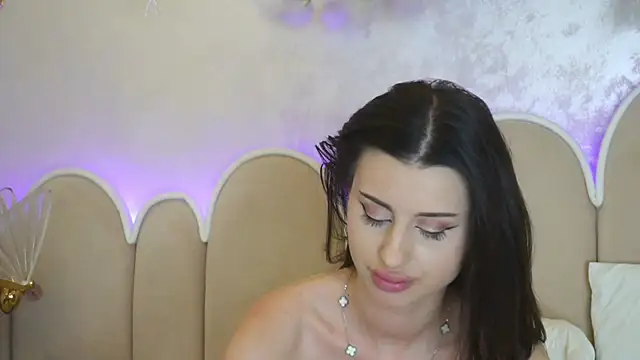 Alice_Voss webcam