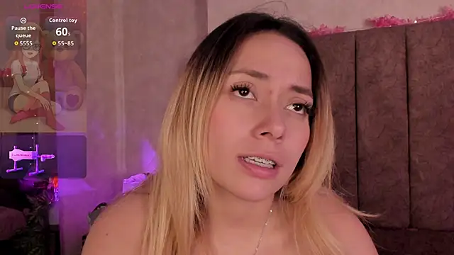 LanaMills_ webcam