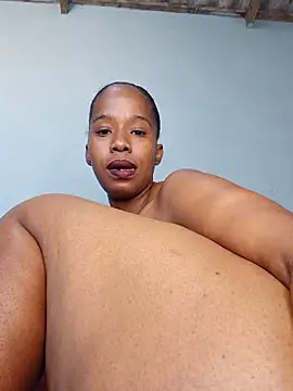 Miss-Alison webcam
