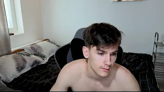 bradyflint (M twink) - CUM SHOW!! in PUBLIC