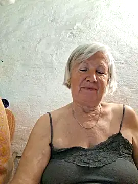 KlaudiaDarling webcam