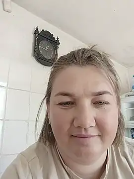 MiyaOlliver webcam