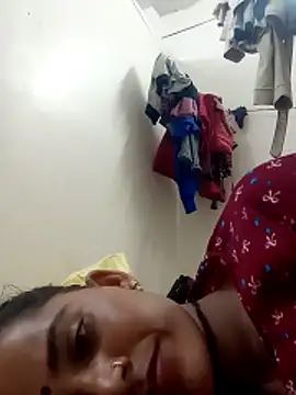 Hotnewbhabi_riya webcam
