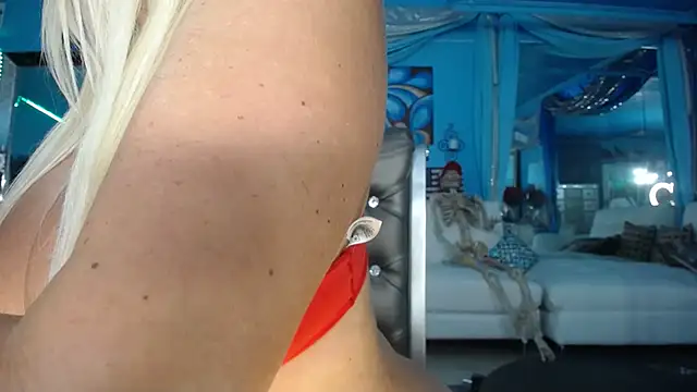 ADRIANNA_FOX webcam