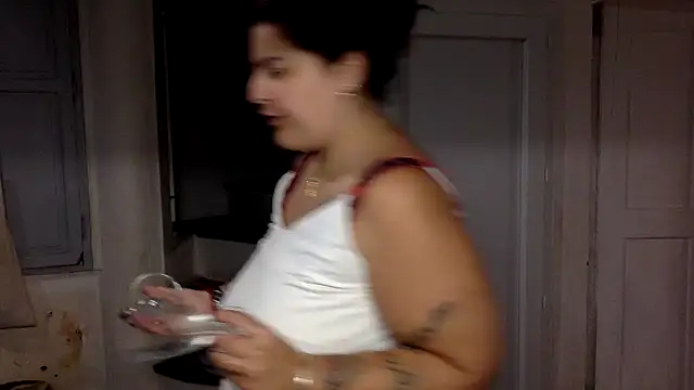 Velvetshadow_48 webcam